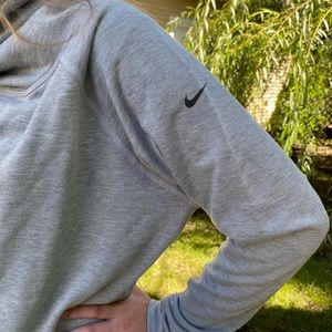 Cozy turtle neck Nike sweater